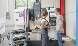 Numerical Control Technology Training: Principles, Curriculum Structure, and Industry Context