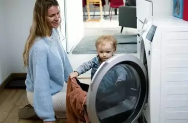 How to Eliminate Odors from Your Washing Machine: A Parent's Guide
