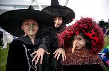 Young Performers Embrace Shakespeare's World in Annual Festival