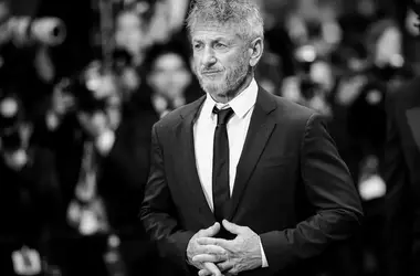 Sean Penn's Journey of Risk-Taking in Life and Cinema