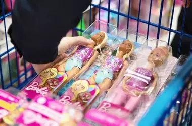 Global Trade Tensions: The Impact on Toy Manufacturing and Consumer Choices