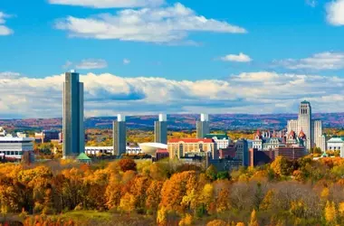 Top New York Suburbs for Families: A Cost and Quality of Life Analysis