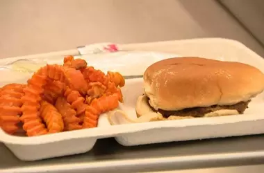 Summer Nutrition Programs Keep Maryland Students Fed During School Break