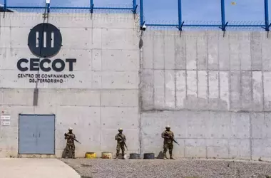 US Oversight of Deported Migrants in Salvadoran Prison Revealed