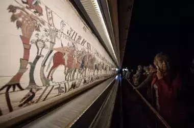 Bayeux Tapestry to Journey to UK After Nine Centuries