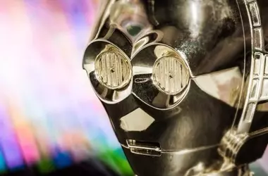 The Unexpected Charm of Neurotic Robots: A Study in Human-Robot Interaction