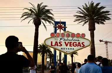 Las Vegas Tourism Downturn Signals Broader U.S. Economic Challenges