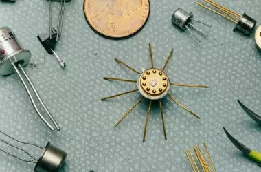 Unearthing Hidden Artistry Within Microchips: The World of Silicon Doodles