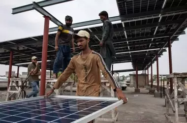 Pakistan's Solar Revolution: A Nation's Embrace of Renewable Energy