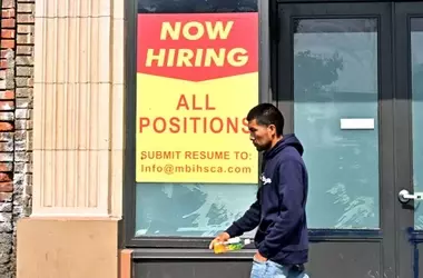 US Job Market Falters: August Sees Minimal Growth and Rising Unemployment