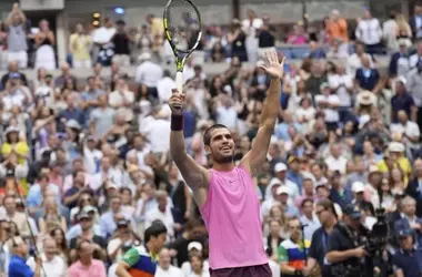Alcaraz and Sinner to Clash in Historic US Open Final