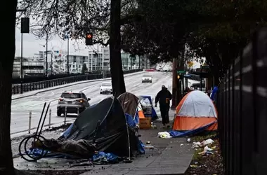 Bipartisan Consensus Emerges on Involuntary Treatment for Homeless Individuals