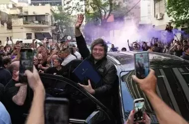 Argentina's Political Crossroads: Milei's Midterm Challenge Amid Economic Turmoil