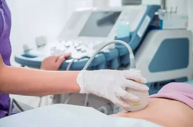 Ultrasound Tech School: Educational Structure, Core Concepts, and Professional Context