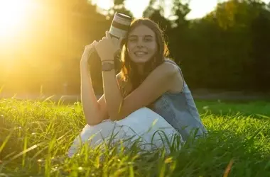 Photography Schools: Educational Focus, Core Curriculum, and Professional Context