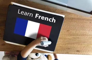 Online French Learning: Learning Structure, Content Framework, and Study Considerations