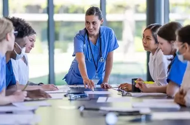 Licensed Nursing Programs: Structured Education Pathways for Professional Nursing Practice