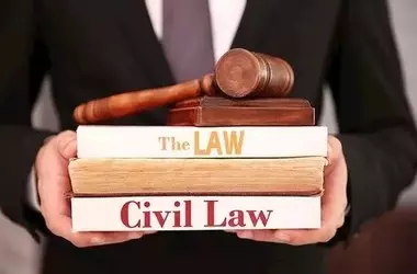 Online Practical Legal Skills Training: A Flexible Pathway to Real-World Legal Career