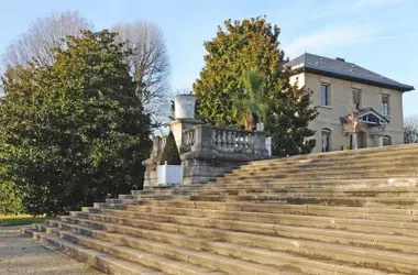 The Hidden History and Enduring Beauty of Serres d'Auteuil