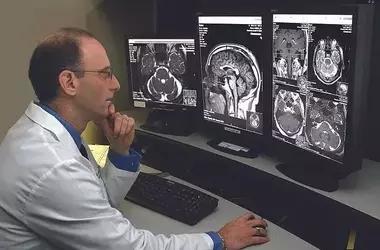 Online Radiologic Technologist Program: Distance-Based Education for Medical Imaging Professionals