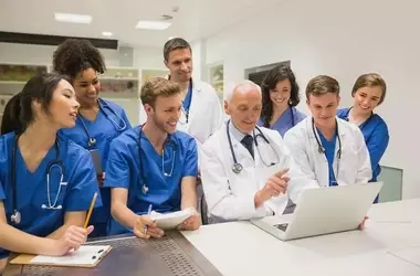 Continuing Healthcare Education Online: Flexible Pathways for Ongoing Professional Development