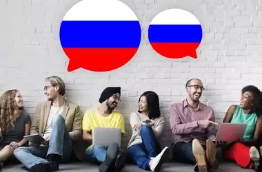 Russian Language Courses: A Systematic and Pedagogical Overview