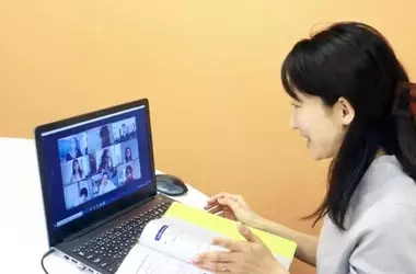 Online Japanese Courses: A Neutral Overview of Structure, Methodologies