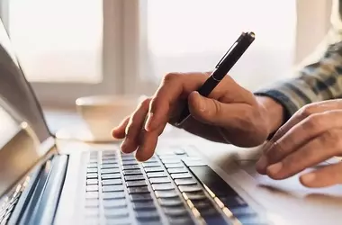 Business Writing Training: Concepts, Mechanisms, and Professional Applications