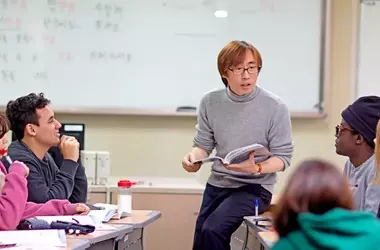 Korean Language Courses: Structure, Learning Principles, and Educational Context