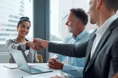 Employee Onboarding Training: Concepts, Processes, and Organizational Context