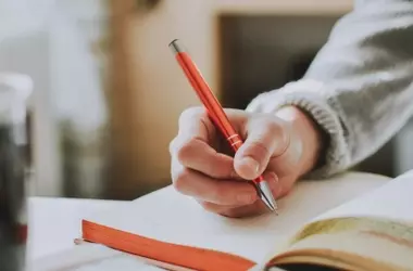 Writing Coaching Training: Foundations, Methods, and Educational Perspectives