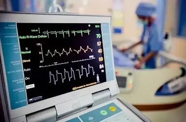 Electrocardiogram (ECG) Technician Training: Concepts, Technical Foundations, and Practical Context