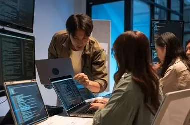 Programming Development Training as a Structured Computational Skill Formation Process